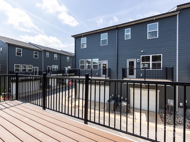 7004 Impulse Ct, Charlotte, NC 28205 - wooden deck with a residential view