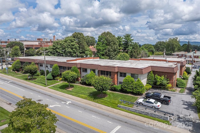 427 6th Ave W Unit B-12, Hendersonville, NC 28739 - photo 1