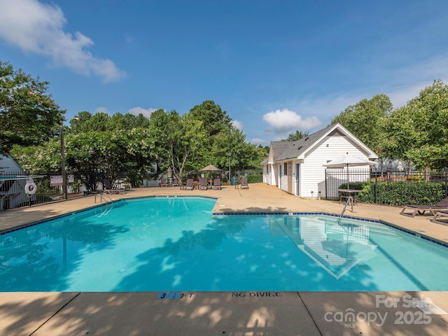 9327 Timothy Ct, Charlotte, NC 28277 - photo 6