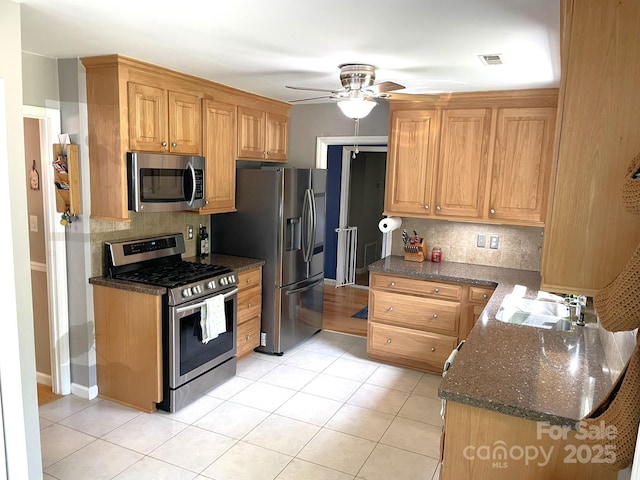 8208 Arrowsmith Ln, Charlotte, NC 28270 - photo 18