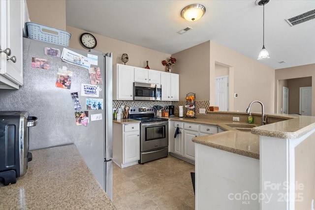 9406 Shepparton Dr, Huntersville, NC 28078 - photo 14