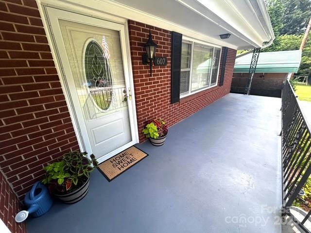 607 6th Street Ct NW, Conover, NC 28613 - photo 9