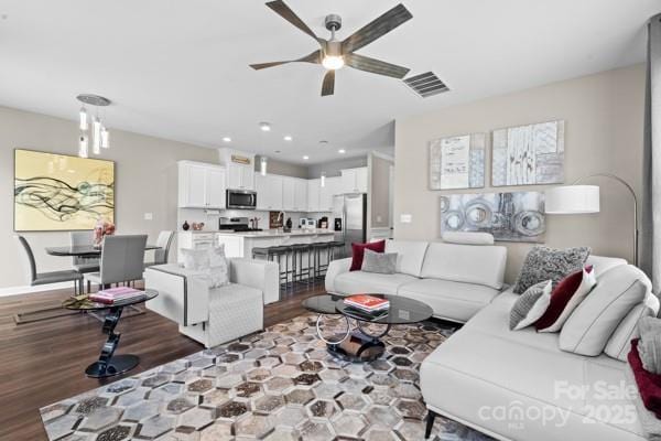 5860 Clan Maclaine Dr, Charlotte, NC 28278 - photo 4