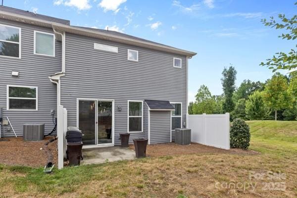 5860 Clan Maclaine Dr, Charlotte, NC 28278 - photo 31