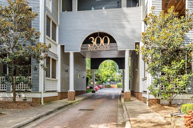300 E Park Ave, Charlotte, NC 28203 - photo 1
