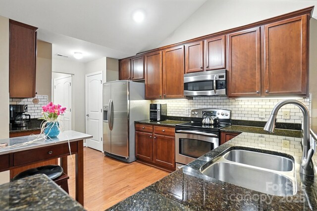 4706 Polo Gate Blvd, Charlotte, NC 28216 - photo 13