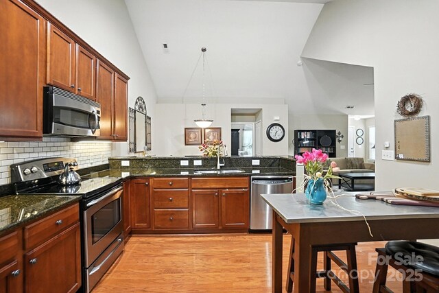 4706 Polo Gate Blvd, Charlotte, NC 28216 - photo 15