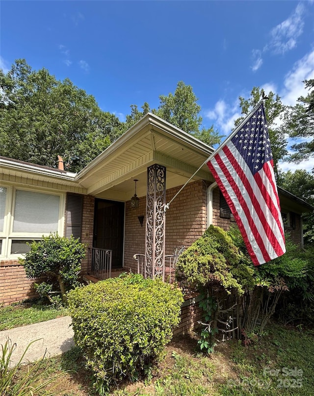 3321 Hollyhill Cir, Valdese, NC 28690 - photo 2