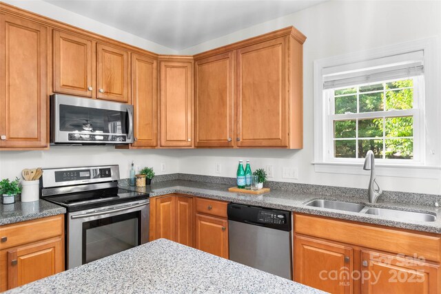 14426 Harvington Dr, Huntersville, NC 28078 - photo 11