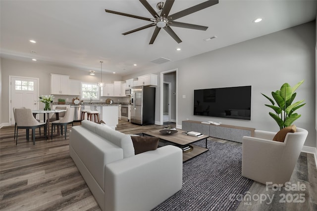 304 E St, Heath Springs, SC 29058 - photo 2