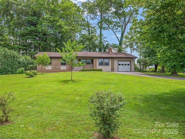 131 Maywood Rd, Hendersonville, NC 28792 - photo 3