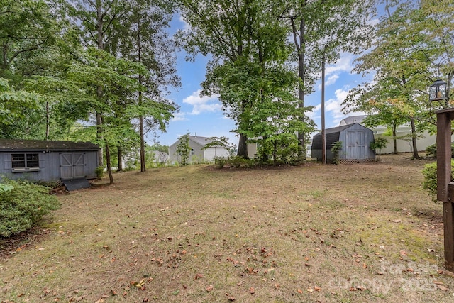 10004 Snowflake Ct, Charlotte, NC 28215 - photo 36