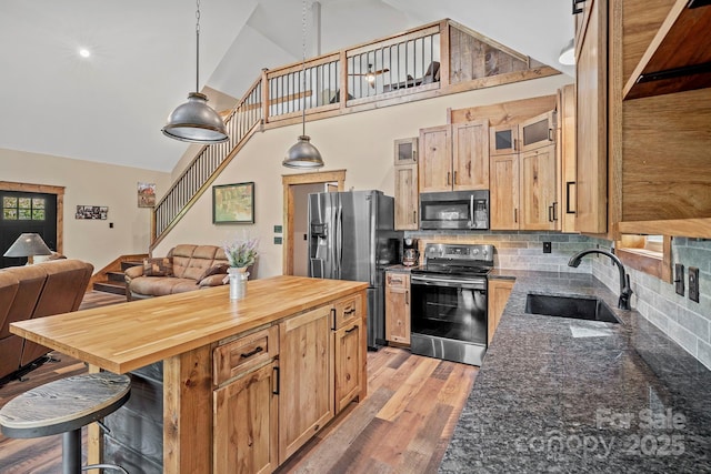 211 Wimbledon Ct, Leicester, NC 28748 - photo 12