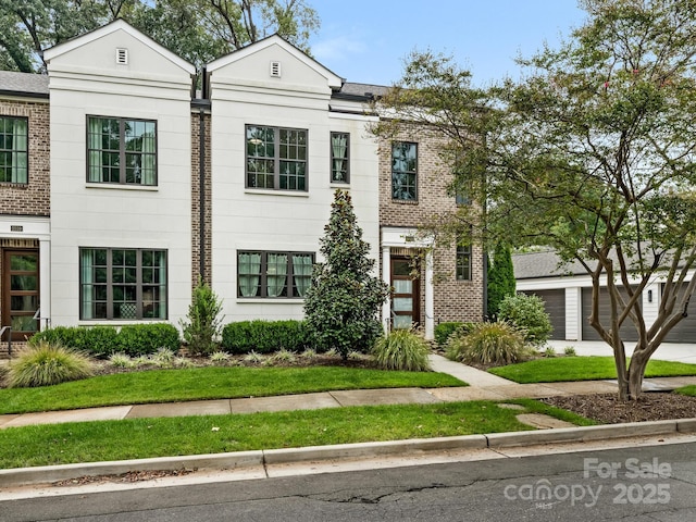 2043 Lynnwood Dr, Charlotte, NC 28209 - photo 1