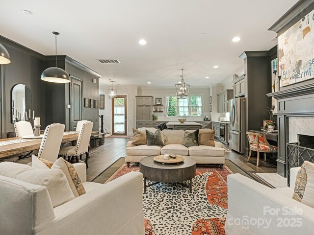 2043 Lynnwood Dr, Charlotte, NC 28209 - photo 4