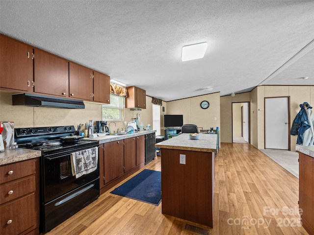 1291 Pace Rd, Hendersonville, NC 28792 - photo 25