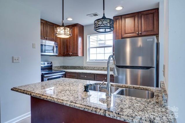 8115 Tremaine Ct, Charlotte, NC 28227 - photo 5