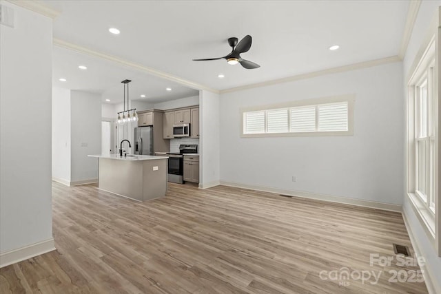 431 W Norment Ave, Gastonia, NC 28052 - photo 27
