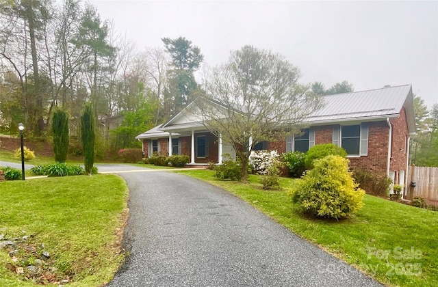 328 Melody Ln, Saluda, NC 28773 - photo 30