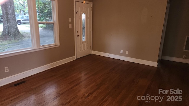 601 E John St, Matthews, NC 28105 - photo 3
