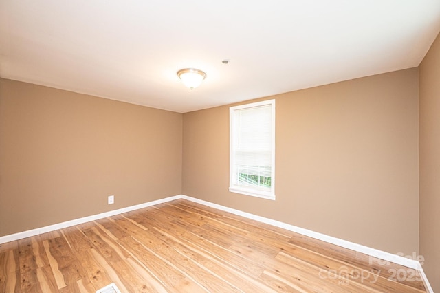 1690 Falls Rd NW, Valdese, NC 28690 - photo 28