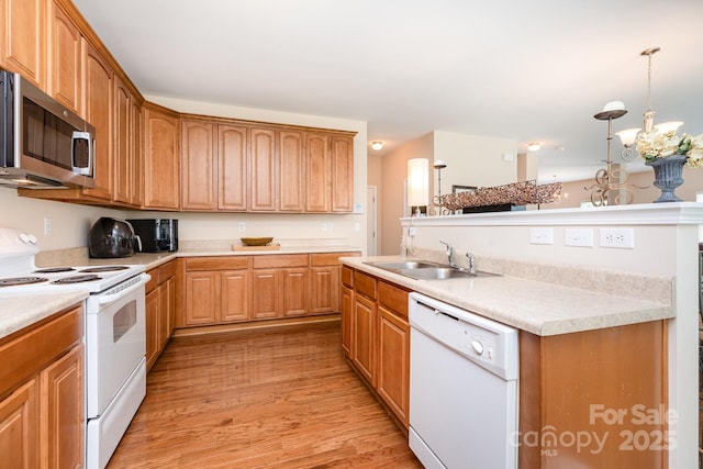9702 Fernspray Rd, Charlotte, NC 28215 - photo 15