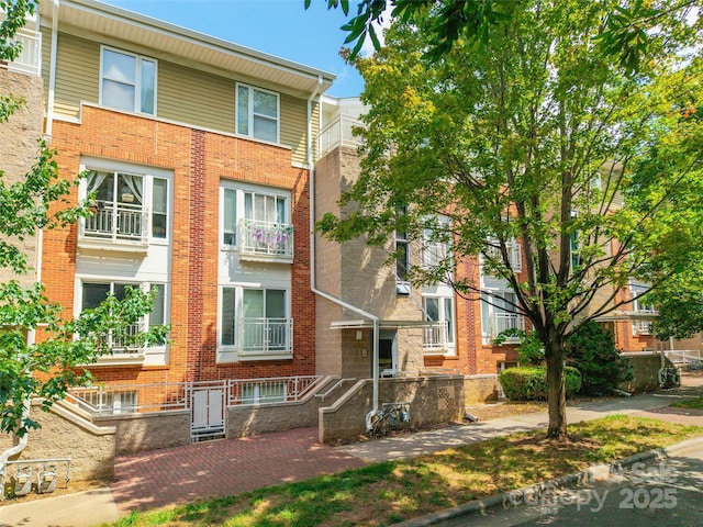 3629 Warp St, Charlotte, NC 28205 - photo 1