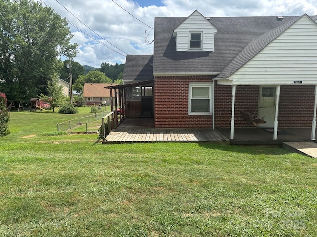 164 N Mitchell Ave, Bakersville, NC 28705 - photo 4