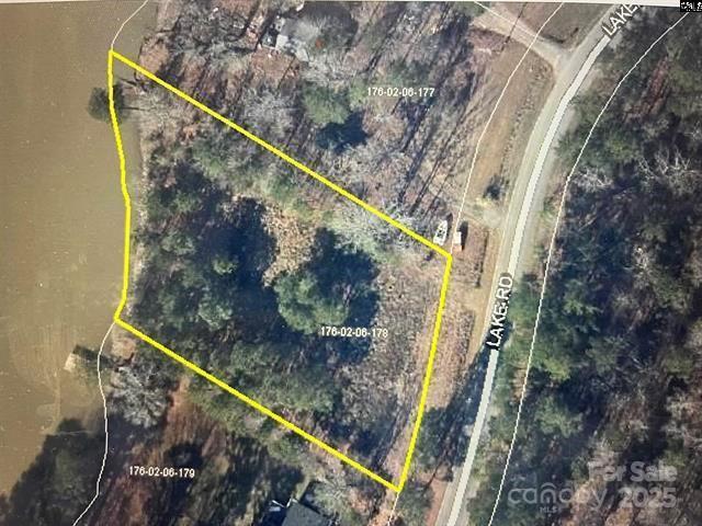 2984 Lake Rd, Ridgeway, SC 29130 - photo 1