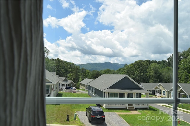 1102 Blueview Dr, Black Mountain, NC 28711 - photo 17