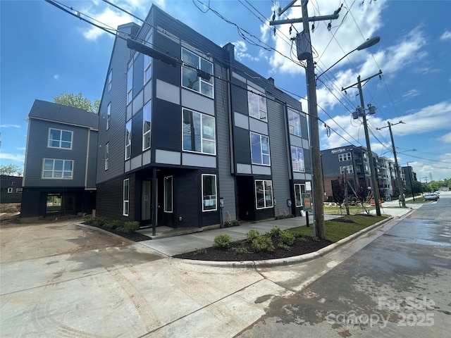 111 Verbena St NE Unit 10, Charlotte, NC 28217 - photo 1