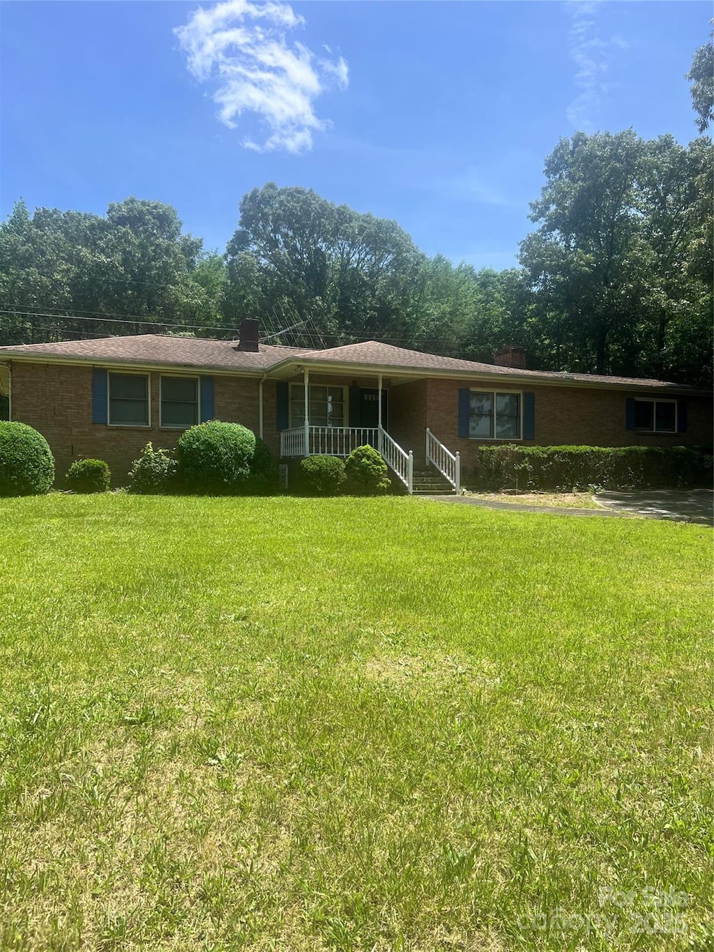 1994 Greenleaf Rd, Clover, SC 29710 - photo 1