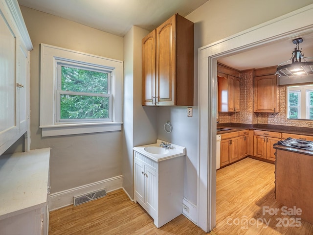 808 W Union St, Morganton, NC 28655 - photo 20