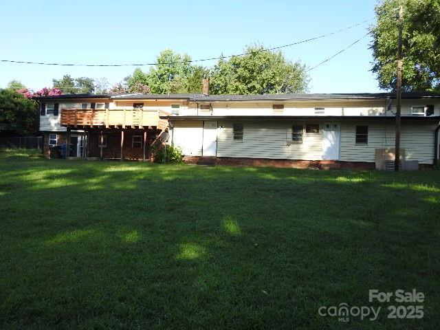 301 Meredith Dr, Trinity, NC 27370 - photo 3