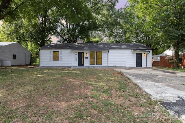 2733 Englehardt St, Charlotte, NC 28216 - photo 2