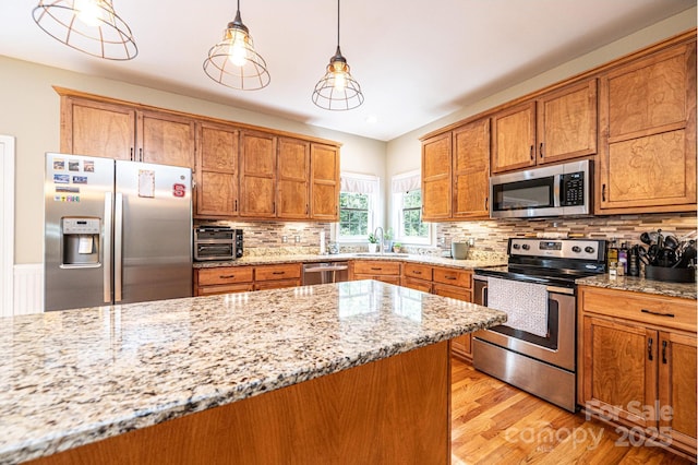 1040 Julius Ct, Lenoir, NC 28645 - photo 4
