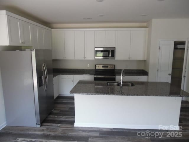 578 30th Avenue Cir NE, Hickory, NC 28601 - photo 4