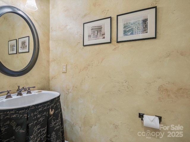 423 Shrewsbury Ln, Matthews, NC 28105 - photo 15