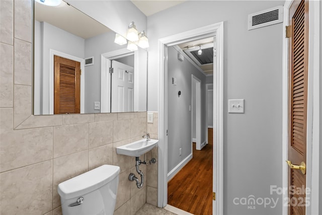 2417 Laburnum Ave, Charlotte, NC 28205 - photo 13