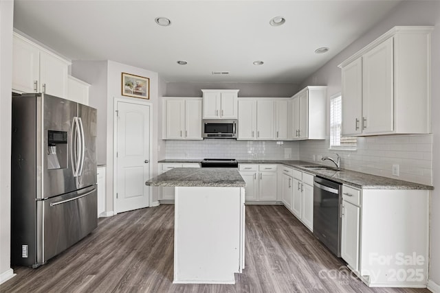 10426 Kempsford Dr, Charlotte, NC 28262 - photo 14