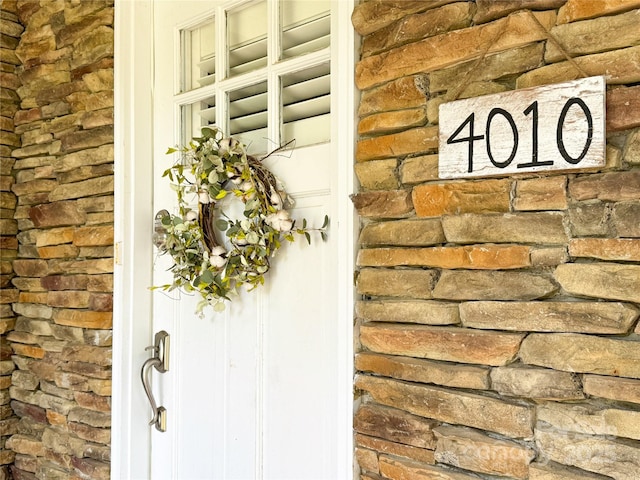 4010 Hiddenbrook Dr, Charlotte, NC 28205 - photo 2