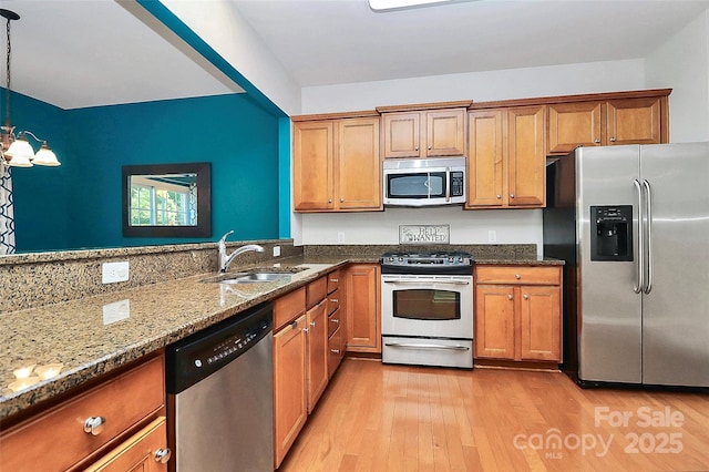 16714 Whitekirk Pl, Charlotte, NC 28277 - photo 9