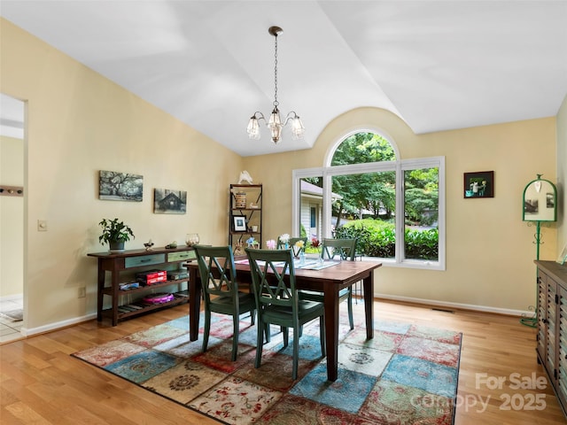 1820 Riverview Ct, Hendersonville, NC 28739 - photo 3