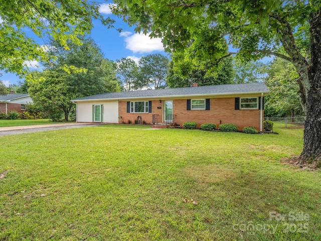 128 N Woodland Ave, Forest City, NC 28043 - photo 2