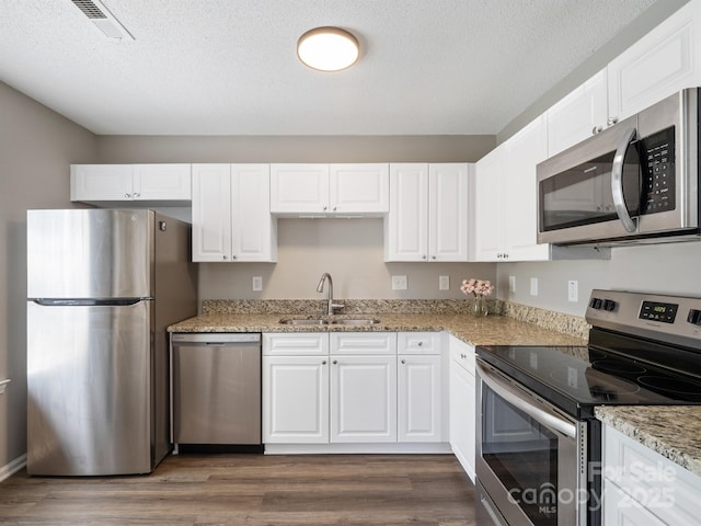 4025 Melrose Club Dr, Matthews, NC 28105 - photo 11