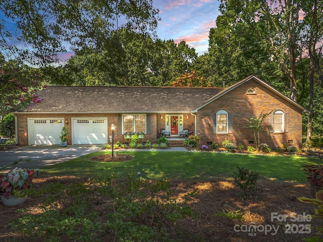 869 Hunting Ave, Lincolnton, NC 28092 - photo 1
