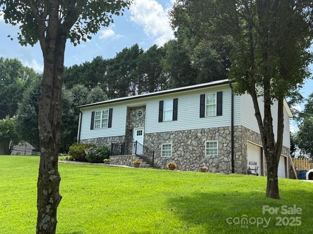 3781 Serenity Dr, Hickory, NC 28602 - photo 3