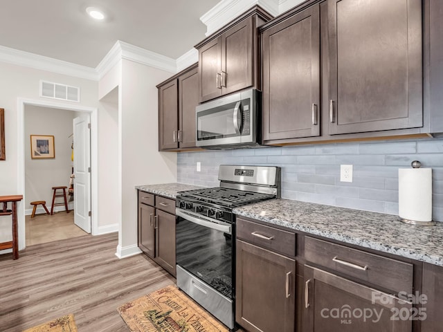 134 Fox Cove Rd, Hendersonville, NC 28792 - photo 13