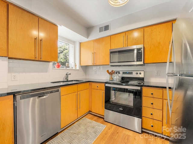 229 N Dotger Ave Unit E16, Charlotte, NC 28207 - photo 9