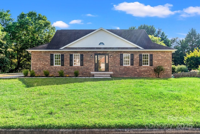 915 Barrington Dr NE, Lenoir, NC 28645 - photo 2